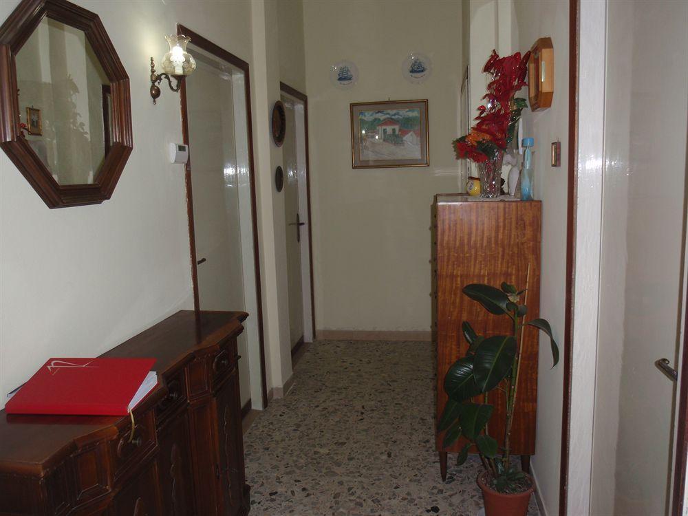 Bed and Breakfast A Casa Doina Airport2 Pisa Exterior foto