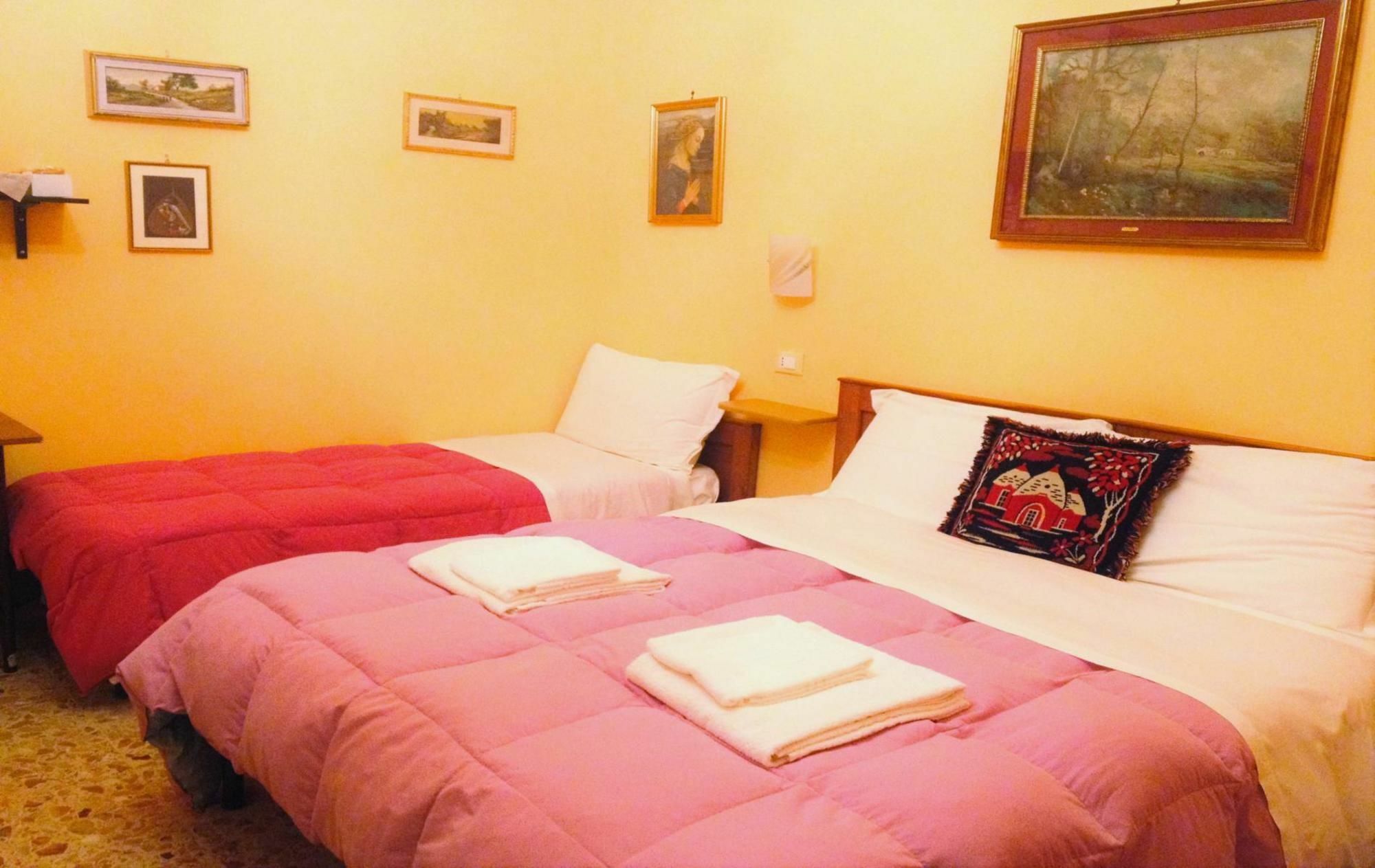 Bed and Breakfast A Casa Doina Airport2 Pisa Exterior foto